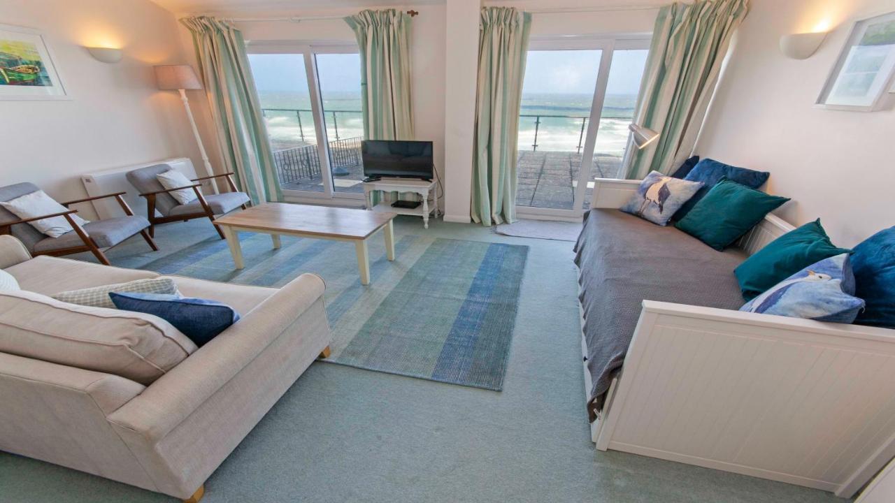 Clifton Court Apt 16 With Indoor Heated Pool & Sea Views Croyde Dış mekan fotoğraf